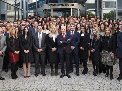totalservegroupphoto1489474497